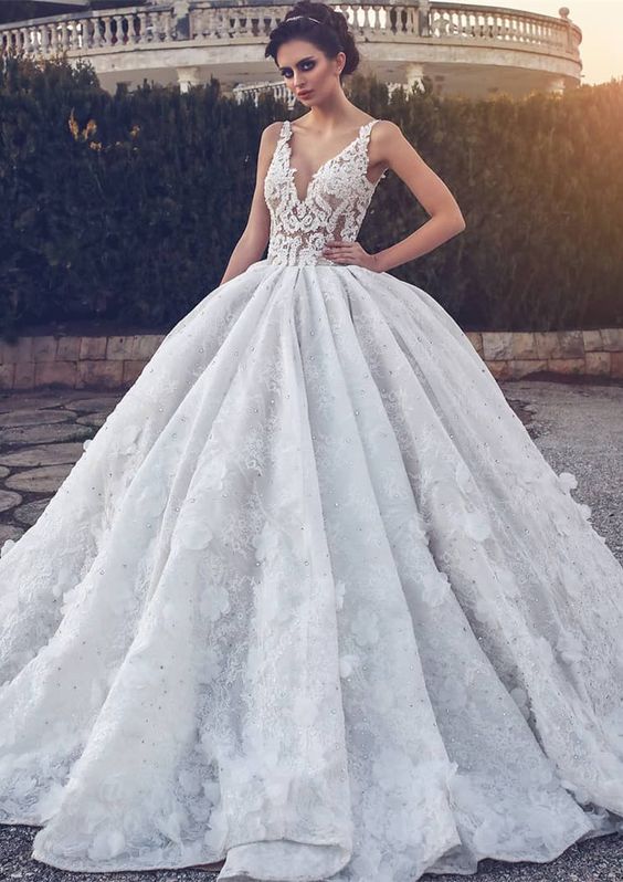 61 Most Beautiful Lace Wedding Dresses To See – Trendy Wedding Ideas Blog